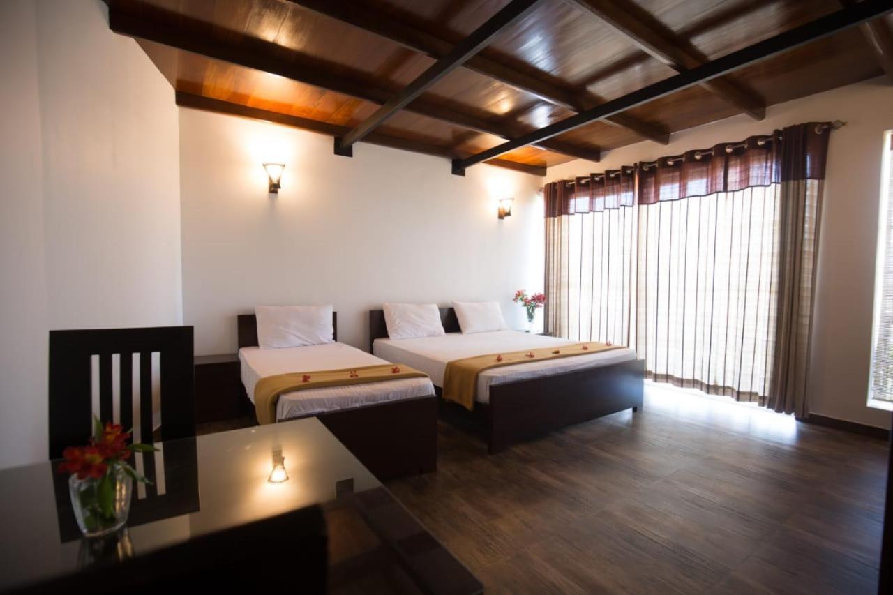 Terrabella - Nuwara Eliya Hotel ภายนอก รูปภาพ